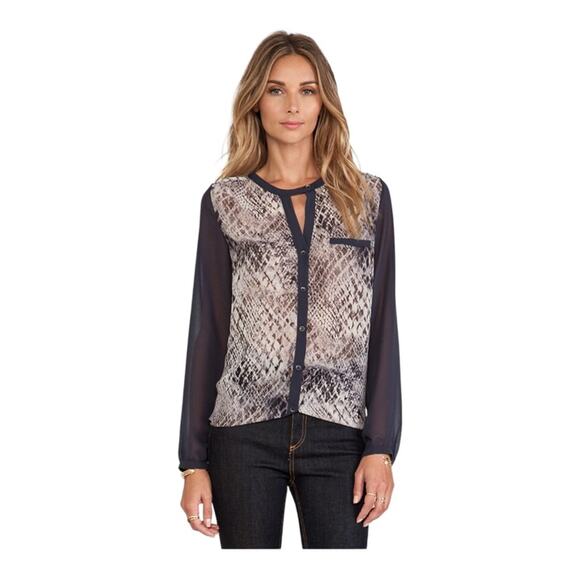 Heartloom Anita Blouse In Reptile Haze - Picture 1 of 5